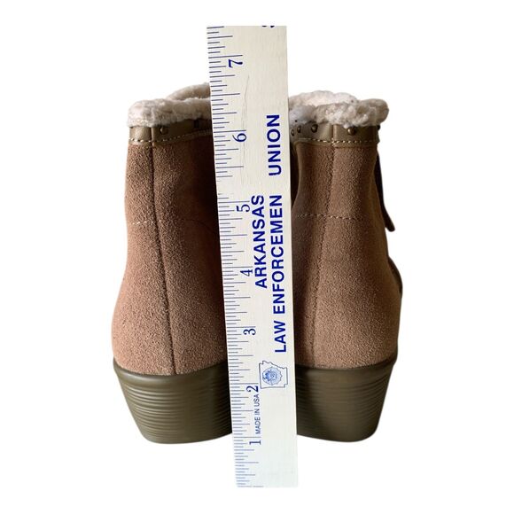 Skechers Sherpa Lined Ankle Boots SZ 11 Women's Mushroom Brown Studded Comfort - Picture 12 of 16